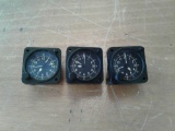 WALKMAN 8 DAY CLOCKS W-33-7590-10 (WORKING CONDITION)
