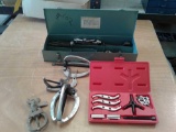 GEAR PULLERS
