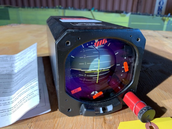 SFENA ATTITUDE GYRO H140CLM1 (OVERHAULED)