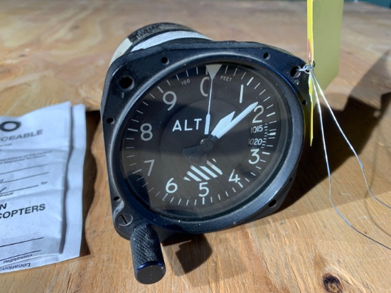 AEROSONIC ALTIMETER 101720-01546