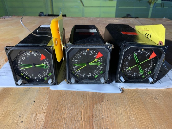 COLLINS RMI-36 RADIO MAGNETIC INDICATOR (1) 622-2506-003 (OVERHAULED), (1) 622-2506-001 (REPAIRABLE