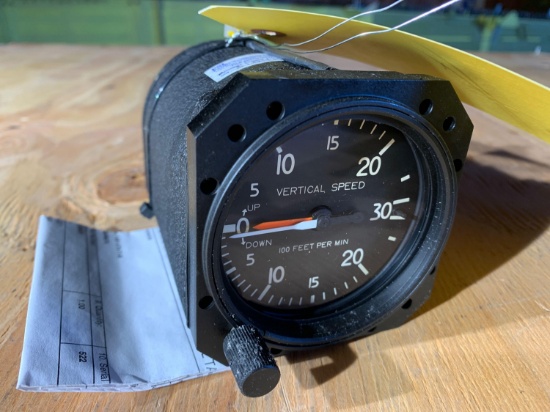 BADIN CROUZET VERTICAL SPEED INDICATOR 48750-01 (OVERHAULED)