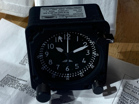 THOMMEN CHRONOGRAPH B18-945.32.28.3.AG / 704A47320034 (NEW)