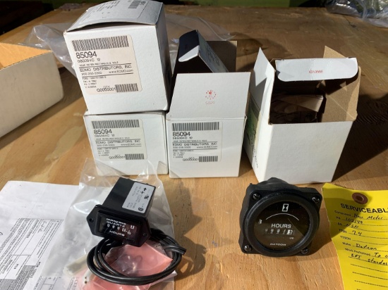 HOBBS/HOURS METERS (3) 85094-12 (NEW), (1) 102149 (SVC TAG)