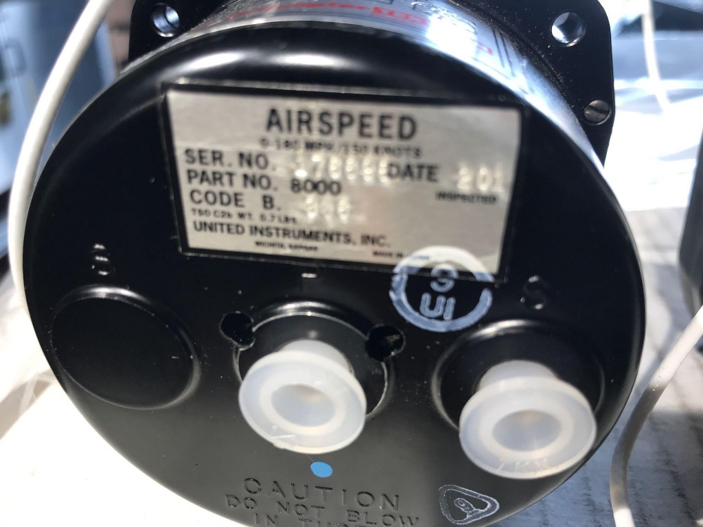 UNITED AIRSPEED INDICATORS 8000/206-075-725-001 (NEW WITH BELL ...