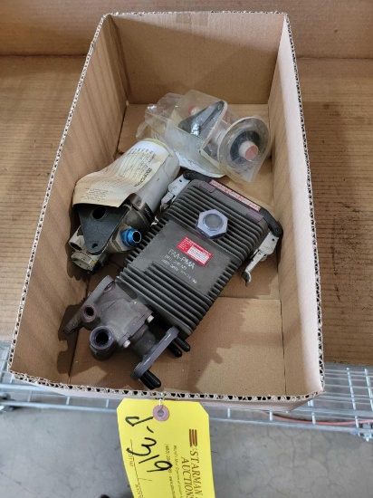 BELL 206 HYD PUMP RESEVOIR 014544-300-01 & FILTER MOUNTS 206-040-195-1