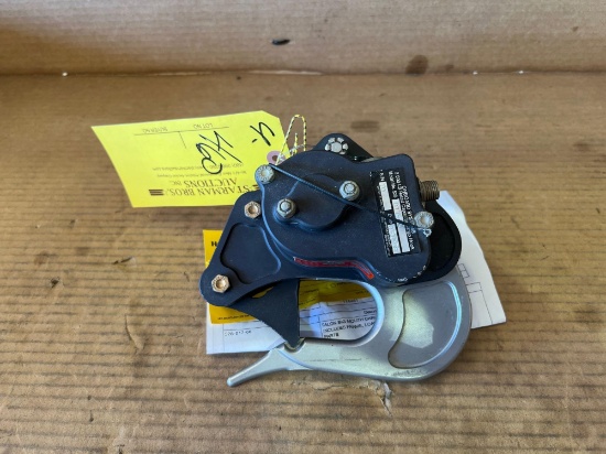 ONBOARD SYSTEMS 3500 LB CARGO HOOK 528-017-00