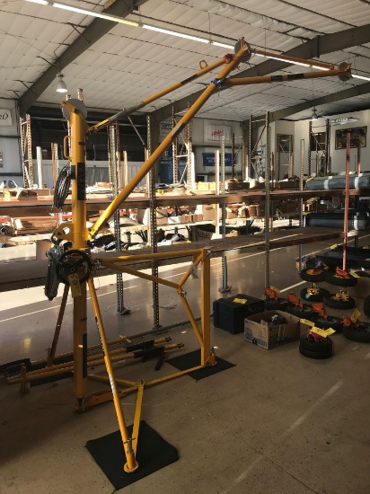 EUROCOPTER MAINTENANCE CRANE