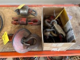 LOT OF SWIVELS & HOOKS