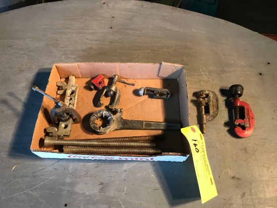 TUBING BENDERS, CUTTERS & FLAIRING TOOL