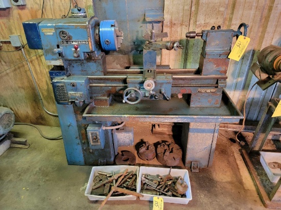 CLAUSING MDL 5909 METAL LATHE 24" BETWEEN CENTERS, 22" SWING OVER BED, WITH EXTRA CHUCKS & TOOLING