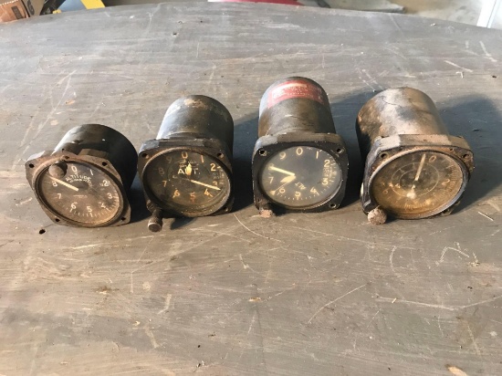 (4) ALTIMETERS