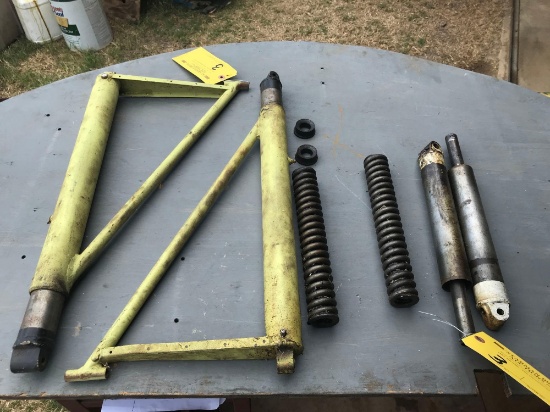 AERONCA MAIN GEAR TRUNIONS