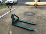 PALLET JACK