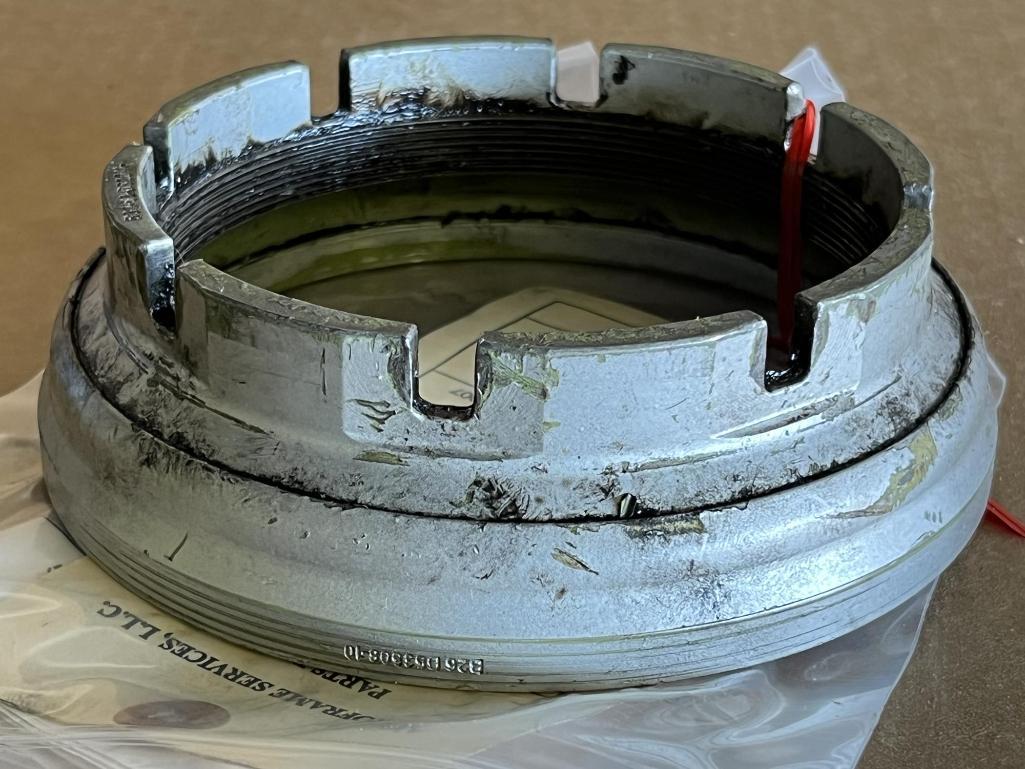 LOT) A320 LATCH ASSYS (4) D2557235000200, WHEEL | Proxibid