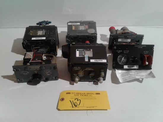 OUTFLOW VALVE & OXYGEN CONTROL PANELS