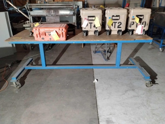 ROLL-AROUND TABLE 96" L x 36" W (DOES NOT INCLUDE TOOLING/PICKUP ONLY)