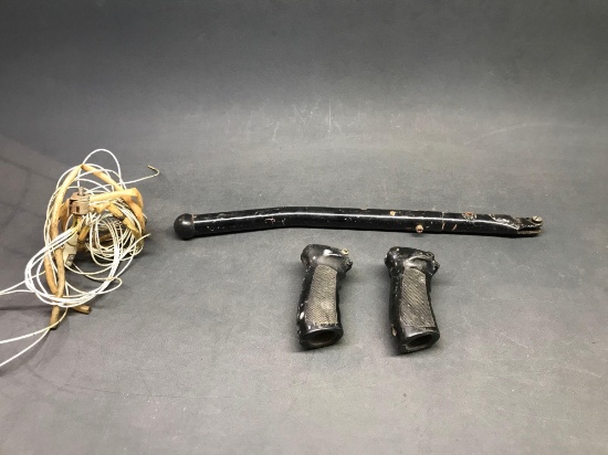 CYCLIC PISTOL GRIPS & STICK