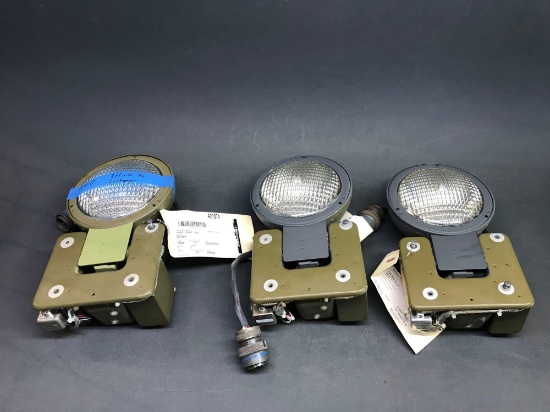 UH-60 SEARCHLIGHT ASSYS 70553-01007-105