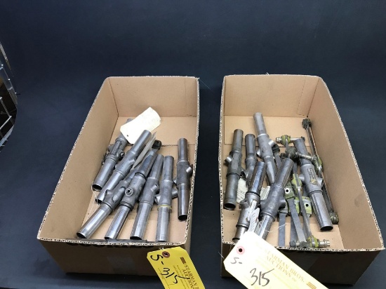 BOXES OF 369/500 T/R HUBS