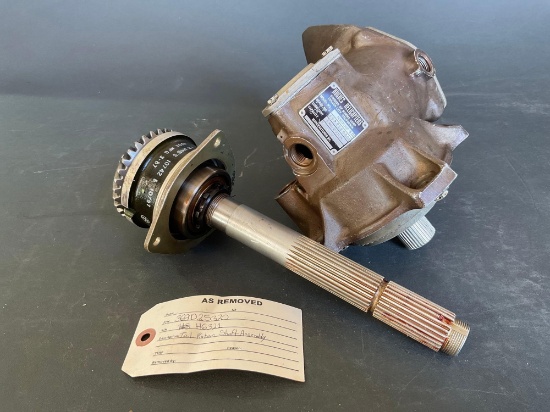 DISASSEMBLED 500D TAIL ROTOR GEARBOX 369D25300501