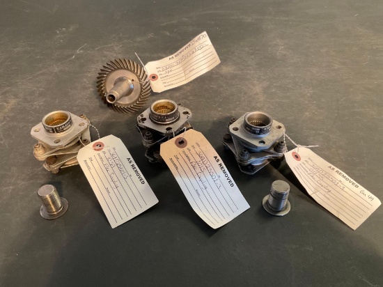 500 KAFLEX COUPLINGS 369D25501-3 & GEARBOX GEAR