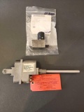 LINEAR ACTUATOR 206-062-721-011 (FOR PARTS) & 206-062-625-003 (BER)