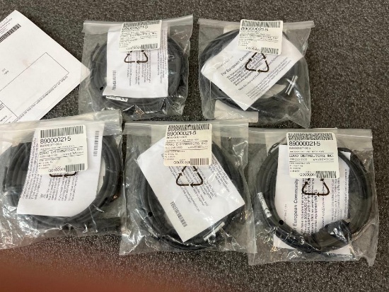 (LOT) (5) NEW HONEYWELL AEROWAVE TEXT AND TRACK POGO USB CABLE ACCESSORIES 89000021-005