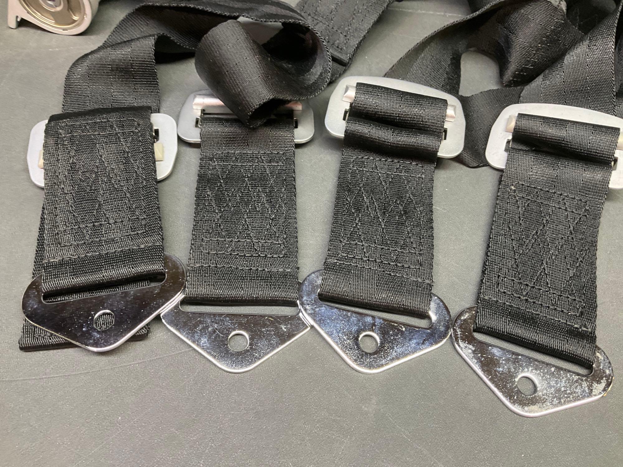 5 POINT SEAT BELT HARNESS WITH INERTIA REEL