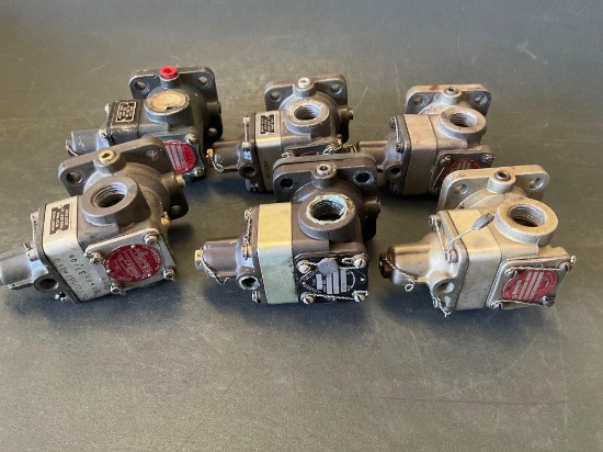ENGINE DRIVEN FUEL PUMPS RG9080J8A/M, RG9080J4A, RG9080J7A, RG9080J6A (ALL ROTATE) & 200F-5002