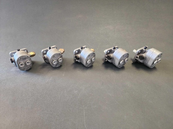HYDRAULIC PUMPS (NEW/NO PAPERWORK)