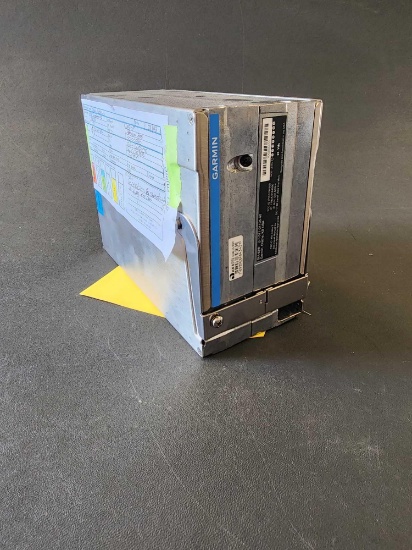 GARMIN GIA 63W INTERGRATED AVIONICS UNIT 011-01105-40 NEEDS REPAIR