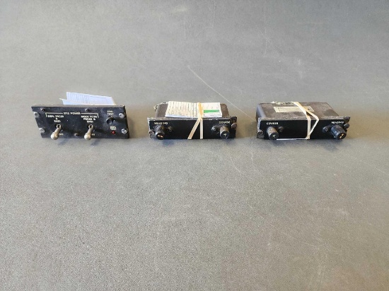 (LOT) SPERRY RI-106 & -106B CONTROL PANELS AND EFIS PANEL