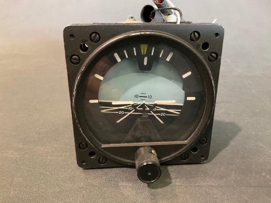 SIGMA-TEK 5000B-30 ATTITUDE GYRO 1U149-001-4 (A/R)