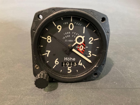 GERMAN HM-547 ALTIMETER
