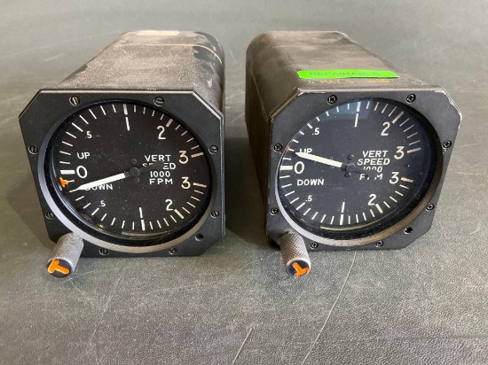 AEROSONIC VERTICAL SPEED INDICATORS 31230-1120