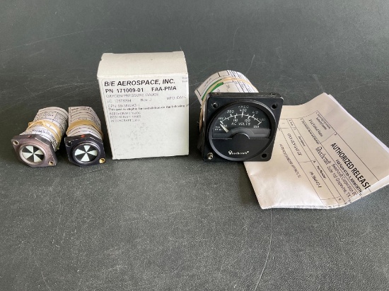 NEW OXYGEN GAUGE 99-384042-1 & MISC A/R GAUGES