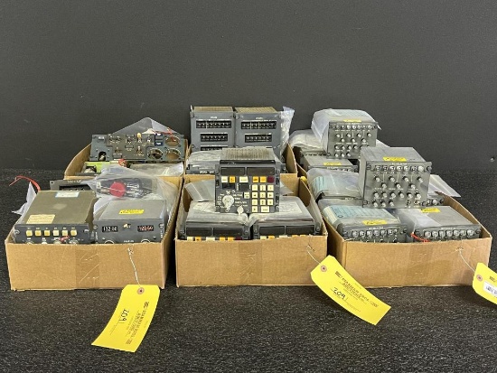 B747 BOXES OF CONTROL DISPLAY UNITS, AUDIO PANELS, & MISC PANELS [31 LINE ITEMS]