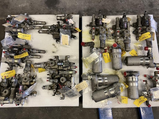 (LOT) A300/A310 HYDRAULIC MANIFOLDS & FILTERS (3) A2901142400060Y, (3) A2901142400066Y, (2)