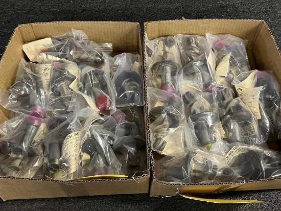 RB211 BOXES OF FUEL NOZZLES (17) 6830052M4, (1) 6830053M4