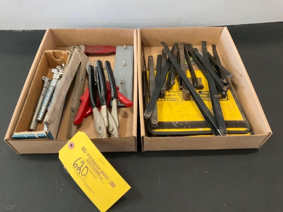 BOXES OF HOLE FINDERS, NUTPLATE TOOLS & MISC SHEET METAL TOOLS