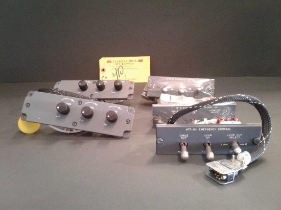 LEARJET CONTROL PANELS 3118638-2 & T100048L15060-1 (ALL APPEAR NEW)