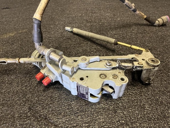 NLG UPLOCK ASSY 16600-103