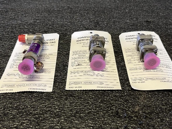 PRESSURE SWITCHES (1) 211C223-404, (2) 1105P124