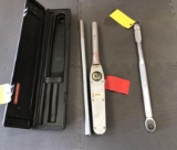 PROTO 1/2 INCH DRIVE TORQUE WRENCH 25-250 FT-LBS AND 3/4 INCH DRIVE 600 FT-LB TORQUE WRENCH