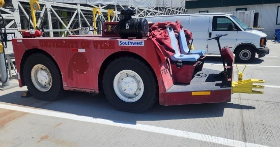 1996 FMC MDL B-300 PUSH BACK TRACTOR
