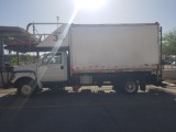 2005 FORD F-650 PROVISIONING TRUCK WITH GLOBAL BOX