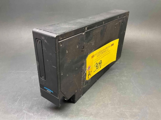 UNIVERSAL COCKPIT DISPLAY COMPUTER 3040-01-00 (WORKING WHEN REMOVED)