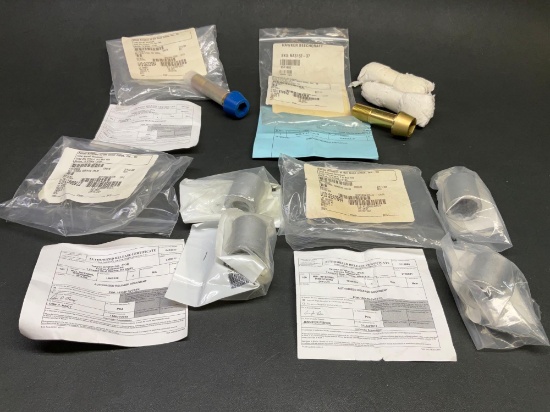 NEW BEECHCRAFT WING BOLTS & NUTS 131790-2, NAS152-37 & 12NB126