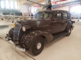 1937 CHEVROLET MASTER DELUXE 4 DOOR